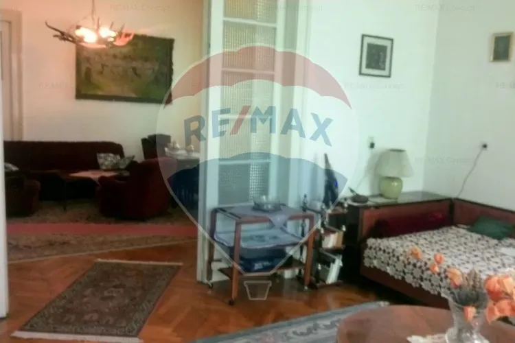 Nu-s normali! Casa în Cluj-Napoca cu 340 mp curte = 650.000 EURO