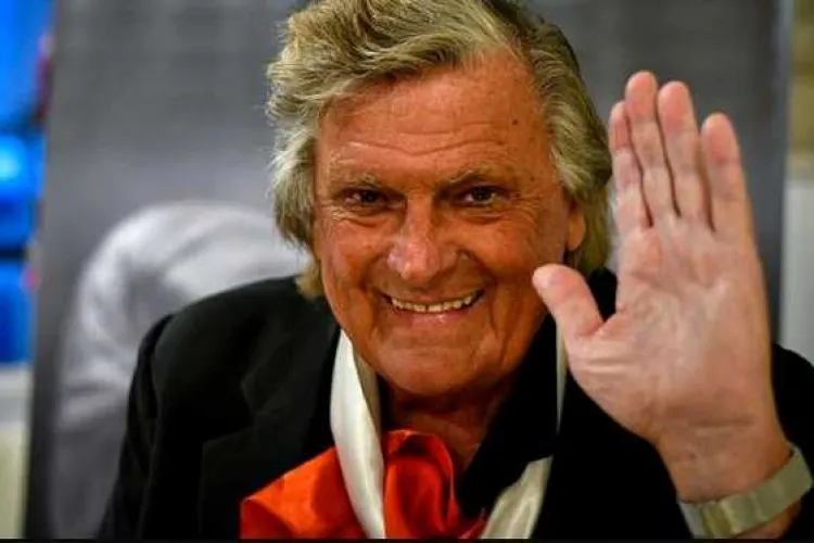 La mulți ani Florin Piersic! Maestrul, sărbătorit la Cluj ca un star de Hollywood - VIDEO