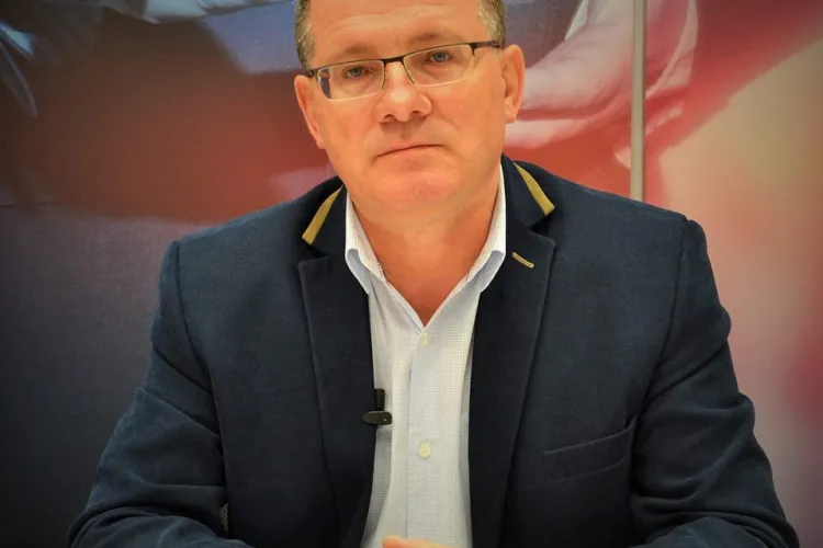 Deputatul Adrian Oros și-a prezentat raportul de activitate în Parlamentul României