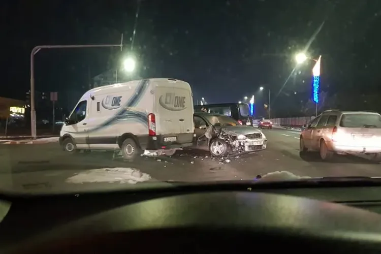 Accident la Metro! S-au făcut praf din cauza priorității - FOTO