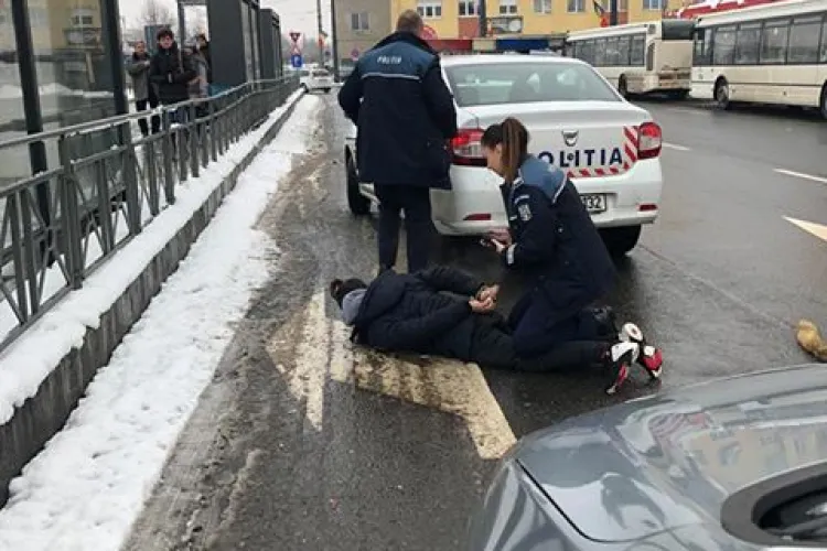 Arestare în Piața Gării. Polițista a dat de pământ cu un șmecheraș - FOTO