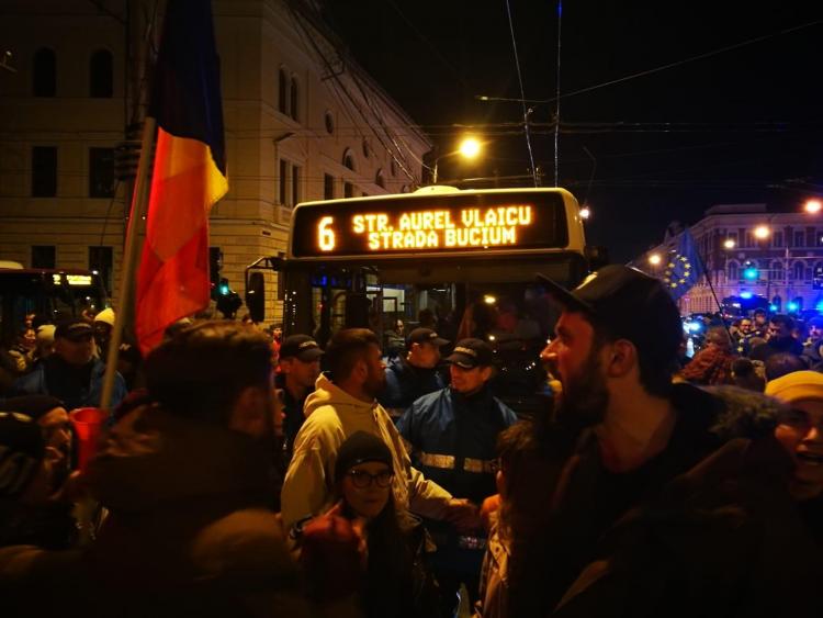 WhatsApp Image 2019-03-03 at 19.37.14.jpeg