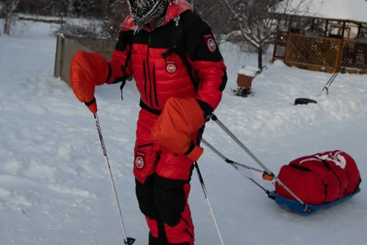 Tibi Ușeriu a ieșit din cursa de la Yukon Arctic Ultra, din cauza degerăturilor