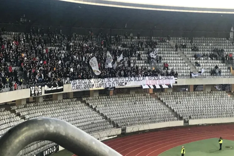 Galeria U Cluj alături de Radu Țenter, care luptă pentru viață la UPU Cluj