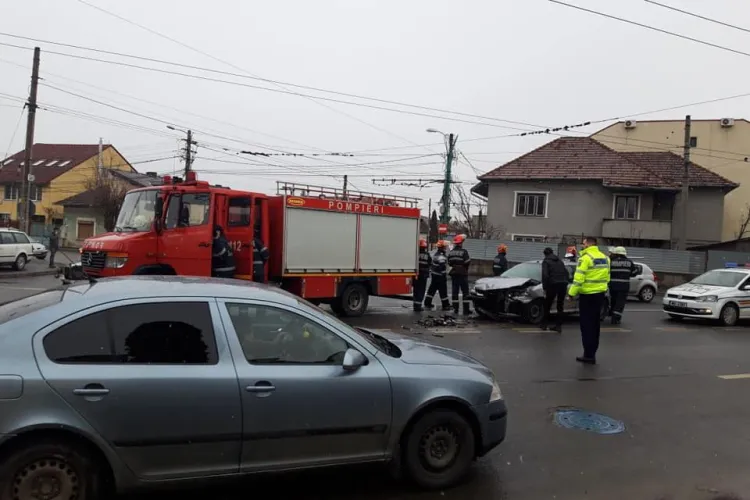 Accident cu o victimă în Mărăști, cauzat de un șofer de 81 de ani FOTO