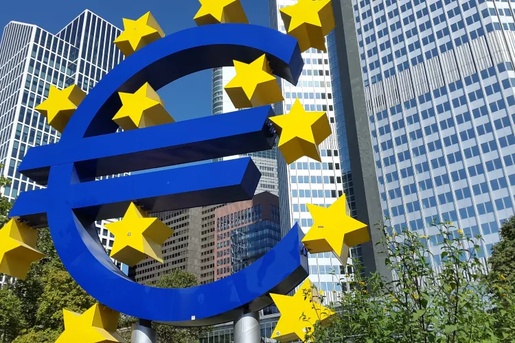 Banca Centrală Europeană îl trage de urechi pe Teodorovici pentru ”taxa pe lăcomie”