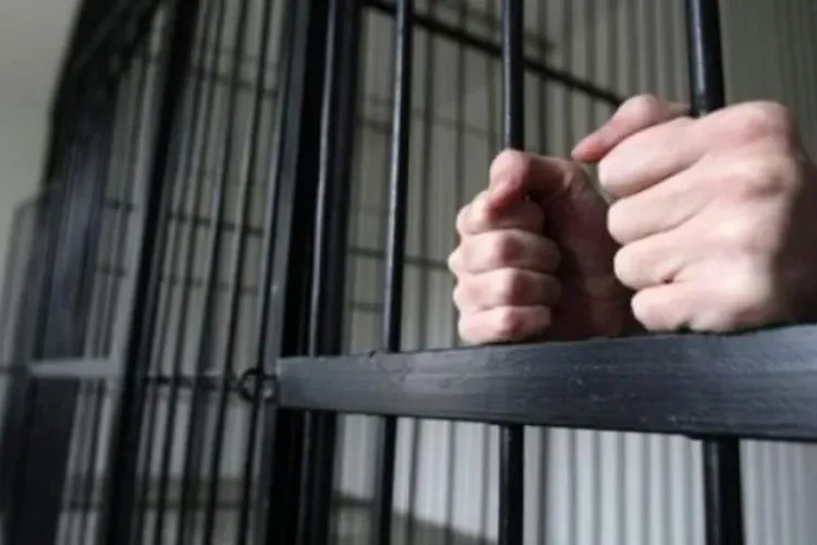 Cluj: Când ai cazier de ZECE pagini, nici legea PSD nu te scapă de închisoare