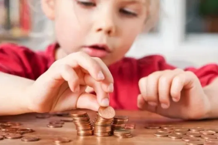 Se dublează alocațiile pentru copii de la 1 martie 2019