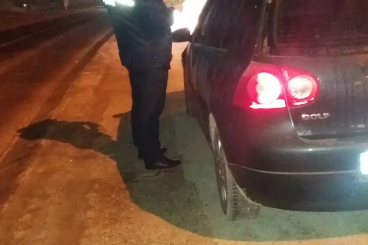 Razie de noapte în trafic, pe mai multe străzi din Cluj-Napoca. Câte amenzi au dat polițiștii FOTO