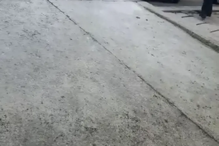 Taxi HYBRID a luat foc în Gruia: Interzic Diesel -ul și arzi în electrică - VIDEO