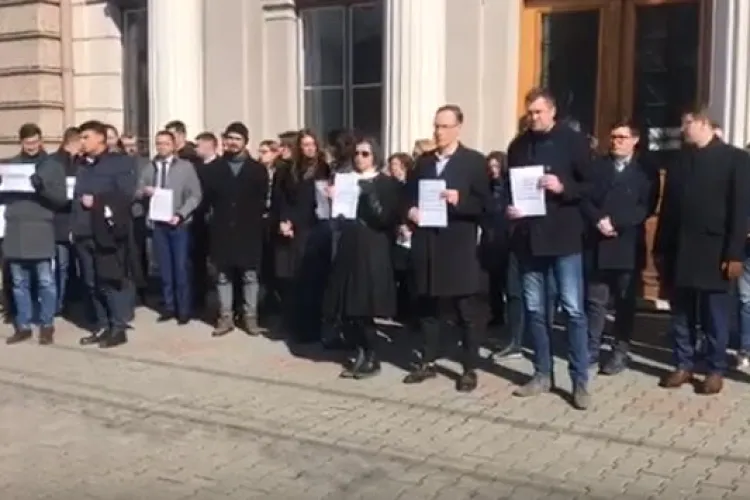 Judecătoria Cluj-Napoca intră în grevă alături de Tribunalul Cluj - VIDEO