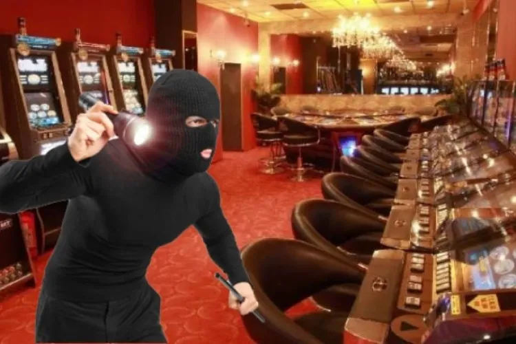 Jaf la o sală de jocuri din Cluj-Napoca. Poliția l-a arestat pe bărbatul mascat - EXCLUSIV