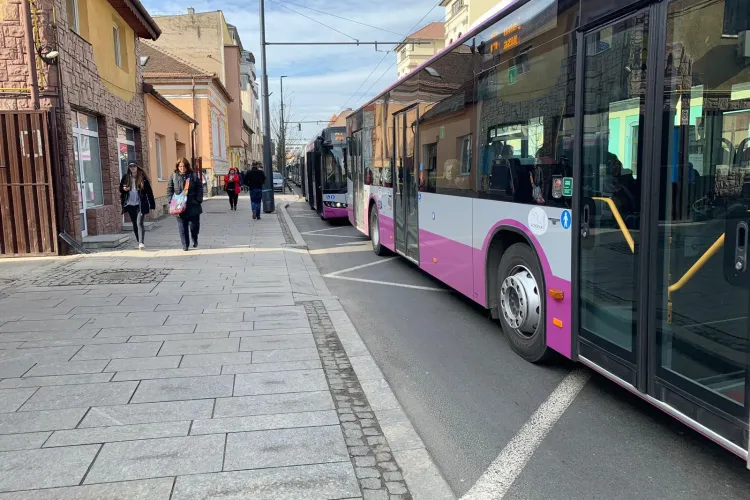 Haos în trafic la Cluj, în Mănăstur 