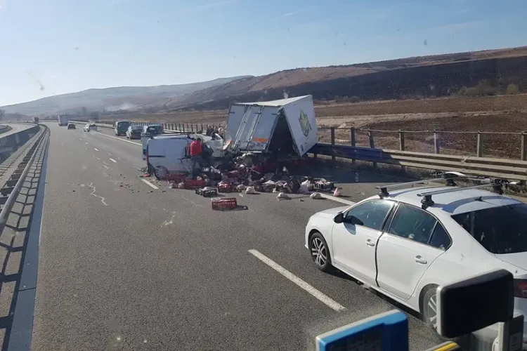 Accident pe Autostrada Transilvania! Un clujean a fost strivit între mașină și parapetul metalic FOTO