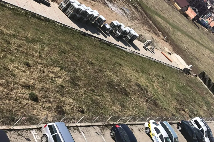 Floreștenii au ieșit la muncă patriotică. Mesajul de REPROȘ al unei femei care a pus mâna la treabă - FOTO