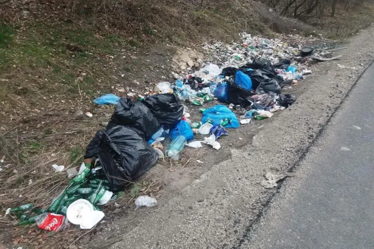 Tarnița, a doua zi după curățenie... Minunea nu a ținut nicio zi - FOTO