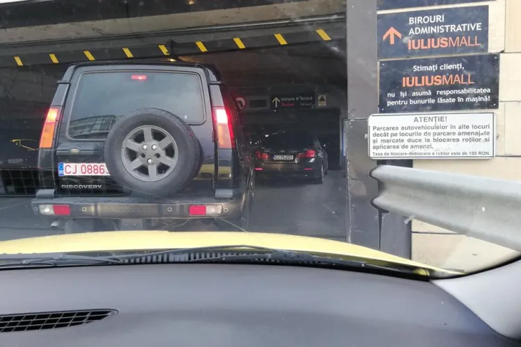 Parcare de BOSS la Iulius Mall Cluj - FOTO