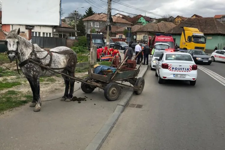 Pieton lovit de căruță pe strada Oașului, în timp ce traversa strada FOTO