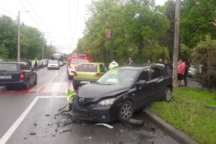 Accident cu trei mașini în Gheorgheni FOTO 