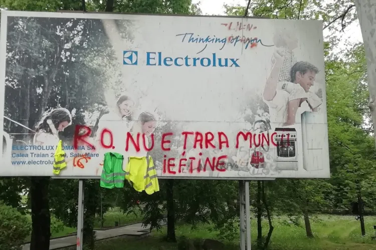 Deputat clujean, amendat de jandarmerie după ce a făcut grafitti pe un panou FOTO