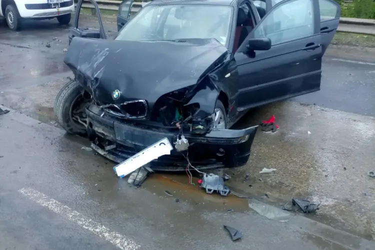 Accident pe Calea Someșeni, cu mai multe victime - FOTO