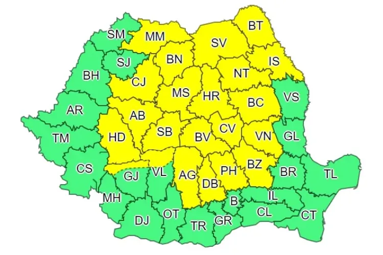 Cod galben de frig și ploi la Cluj și alte 21 de județe. Vezi ce anunță meteorologii