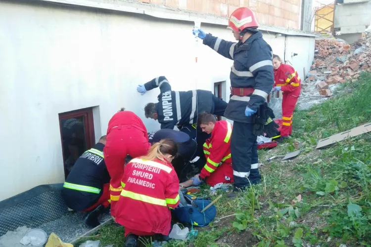 Persoană căzută de pe o biserică din cartierul Bună Ziua - FOTO