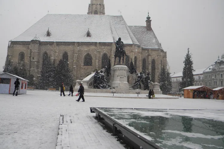 Ninsoare ca in basme la Cluj Napoca! Galerie FOTO
