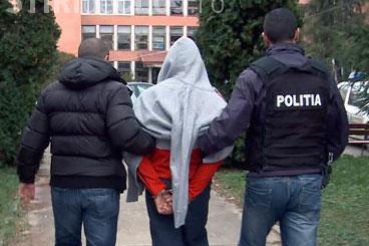 Un minor din Campia Turzii a furat electronice in valoare de 5.000 de lei dintr-un magazin