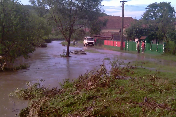Avertizare hidrologica, COD GALBEN, pana vineri, 10 decembrie, la ora 16.00