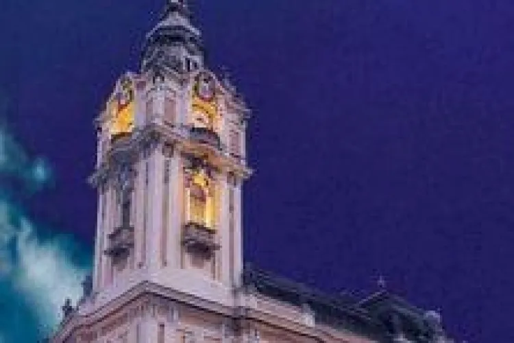 Sarbatori fericite in 10 limbi la Cluj Napoca! Primaria i-a consolat pe consilierii UMDR, nemultumiti de faptul va in maghiara nu erau urari 