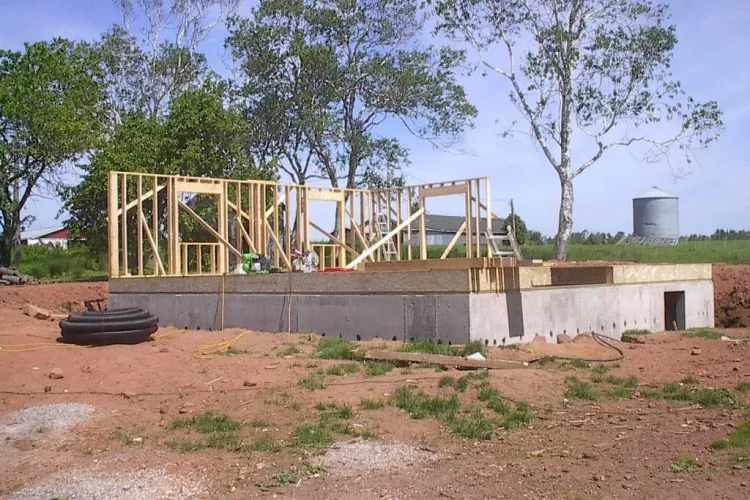 Casele din judetul Cluj s-au ieftinit cu 40% fata de 2008