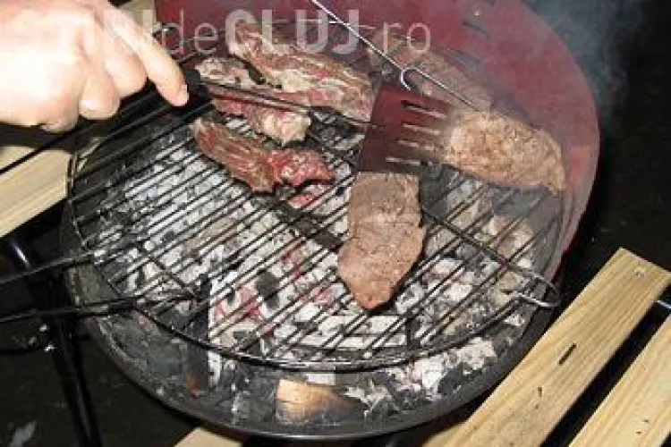 Gratare pe balcon in cartierul Manastur. Vezi imaginile! - VIDEO