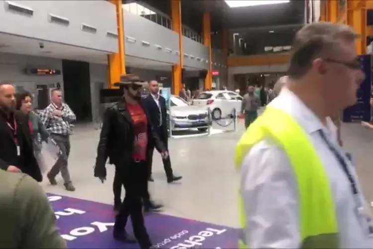 Nicolas Cage a ajuns la Cluj. Cum arată actorul american. De ce s-a supărat starul - VIDEO