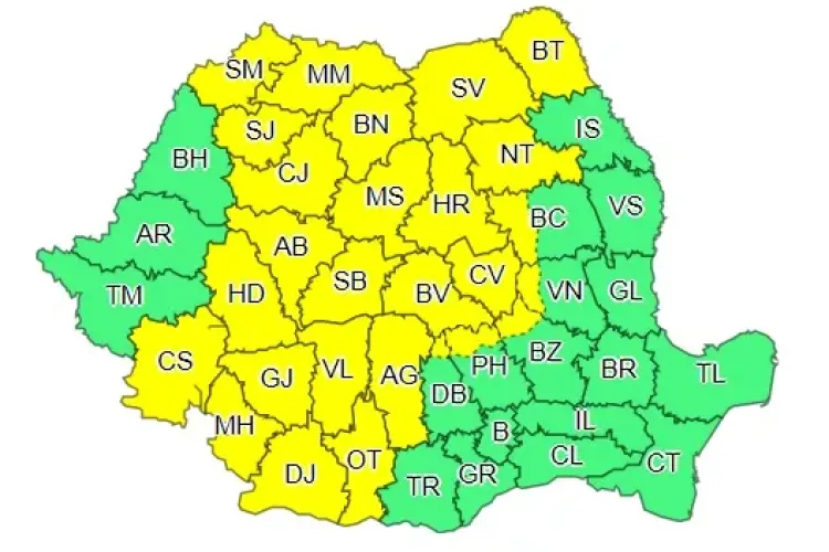 Cod galben de furtuni și vijelii în aproape jumătate de țară. Clujul este afectat