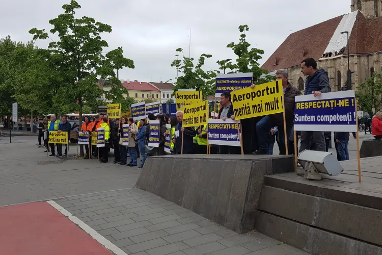 Sindicalistii de la Aeroport ii cer lui Emil Boc sa mentina sustinerea Aeroportului, vizat de interese - VIDEO