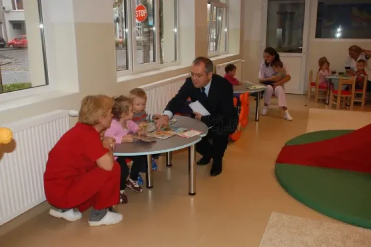 Boc se plânge că nu poate construi o creșă în 2019, cu toate că părinții au mari probleme 