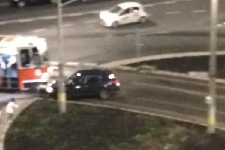 Accident Strada Primaverii. Șoferul a fugit de la locul accidentului - FOTO