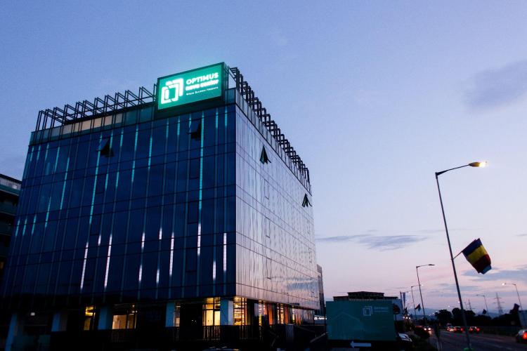 Optimus Nova Center (1).jpg