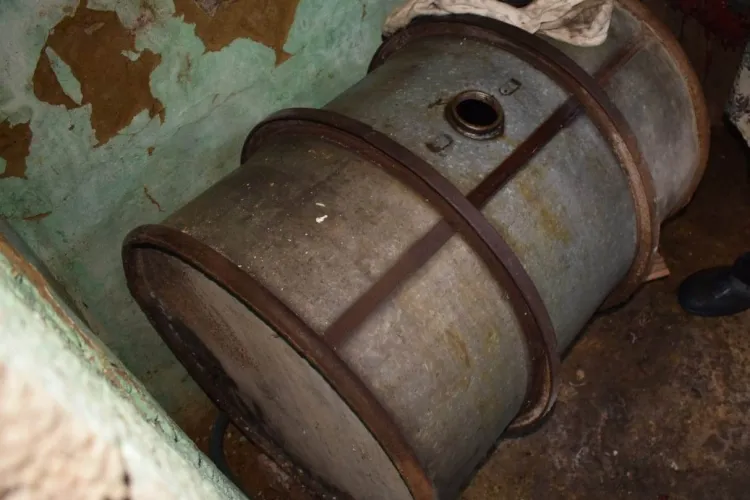 Hoți de combustibil, prinși la Cluj. Au furat sute de litri de motorină FOTO