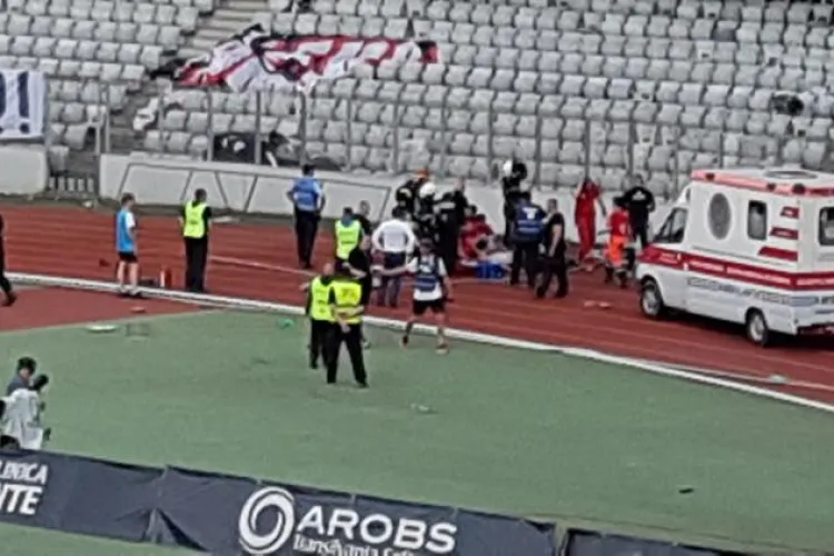 Jandarmul lovit cu scaunul în cap la Meciul ”U” Cluj - Hermannstadt a fost externat. Ce spun medicii