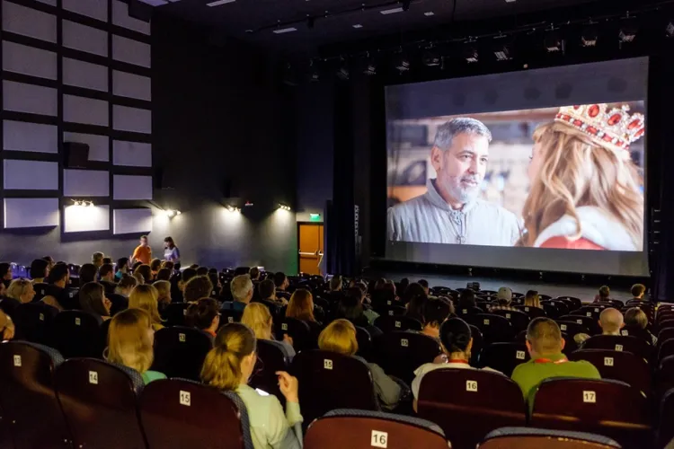 Filme clasice proiectate la Cinema Dacia, din Mănăștur. Intrarea este gratuită