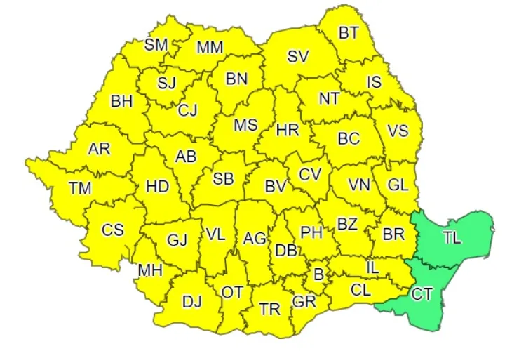 Furtunile acaparează România! Toată țara e sub COD GALBEN de ploi torențiale și vijelii
