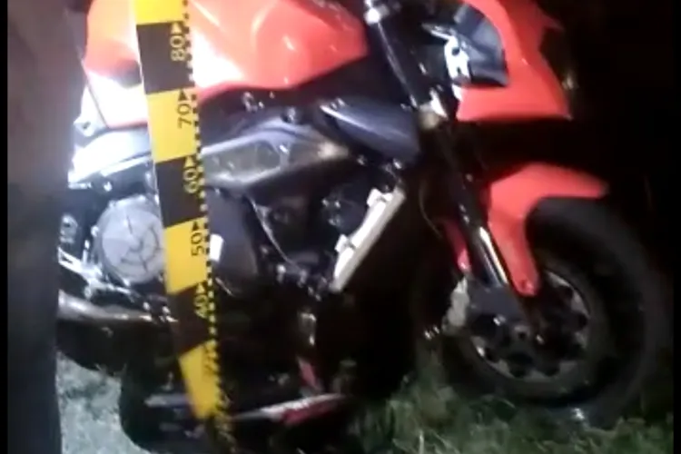 Motociclist rănit în Apahida. A intrat în coliziune cu un autoturism