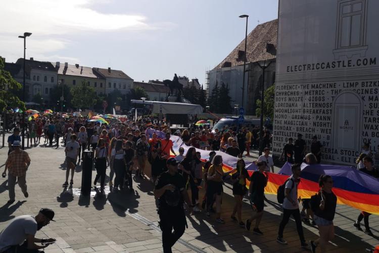 Peste 3.000 de persoane la Marșul Cluj Pride 2019. Au pornit spre Mărăști FOTO