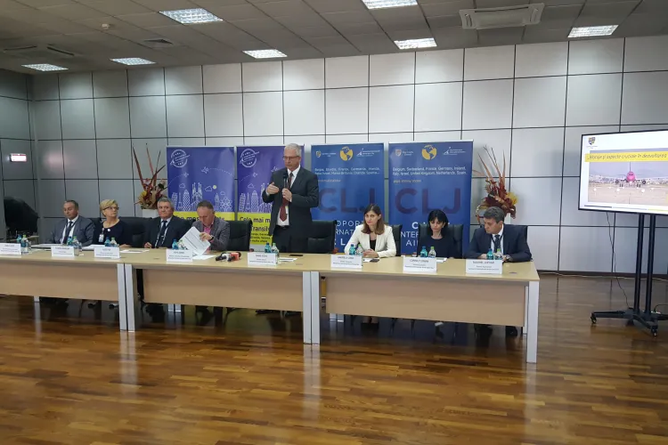 Sabotaj sau prostie la Aeroportul Cluj! CA -ul nu vrea să cumpere 2 autospeciale de pompieri cu 98% finanțare europeană