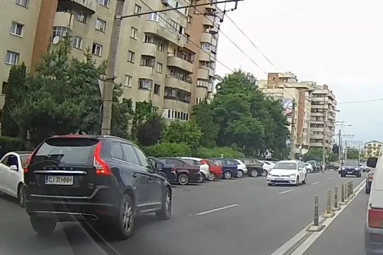 Cluj: ”Românească” la intersecția străzilor Teodor Mihali și Venus - VIDEO