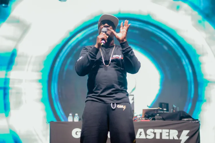 Peste 33.000 de persoane în prima zi de Electric Castle! Grandmaster Flash a făcut SENZAȚIE la 61 de ani FOTO