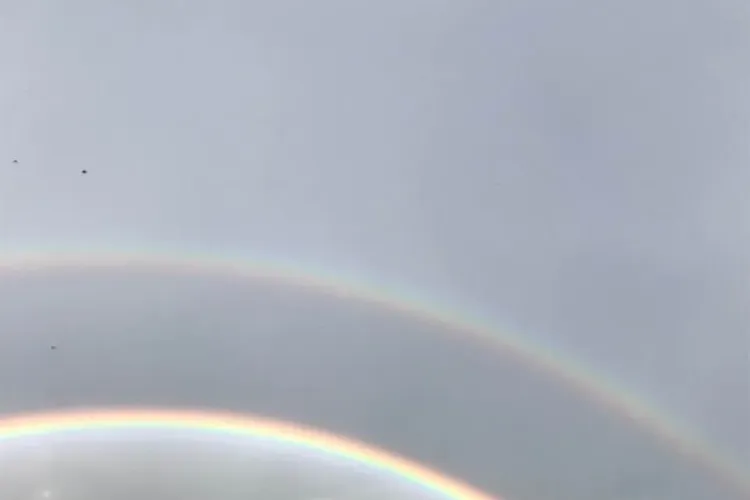 Dublu curcubeu la Cluj - Fotografia zilei 