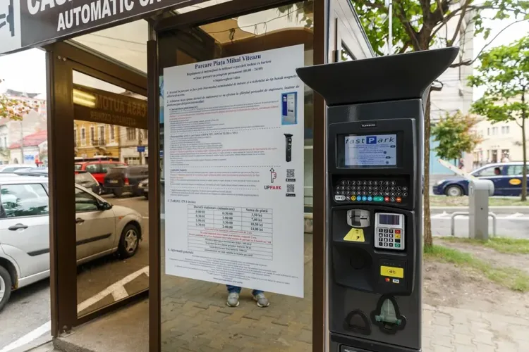 Noi parcometre în Parkingurile din Piața Unirii și Piața Mihai Viteazu. Se poate plăti și cu cardul